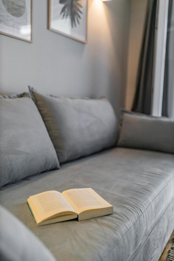 Honeybee Apartment Αθήνα Εξωτερικό φωτογραφία